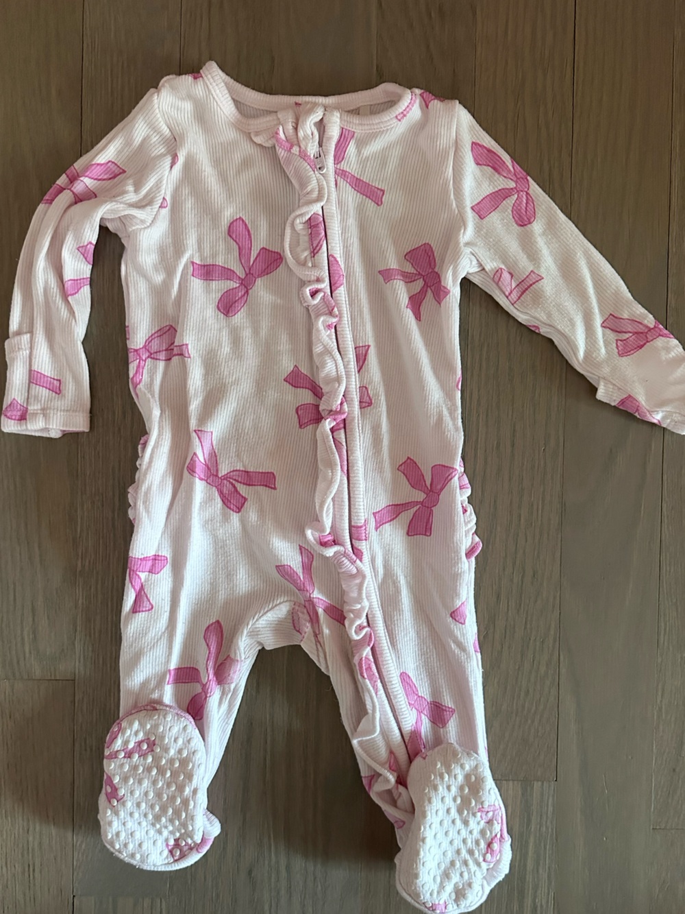 Angel Dear 2-way zip ruffle back footie pajamas in pink